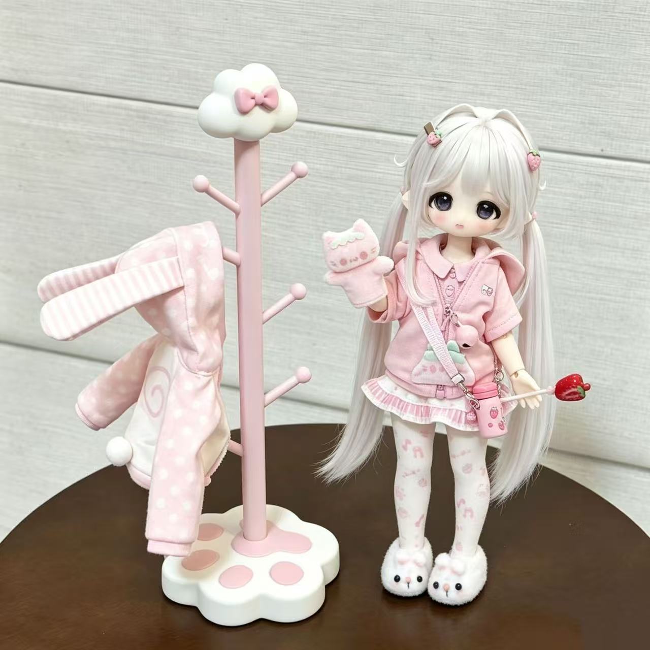 The Korean Lifestyle - Kawaii InsCat Pfotenständer, koreanischer Kleiderständer, Puppen-Mini-Kleiderschrank,