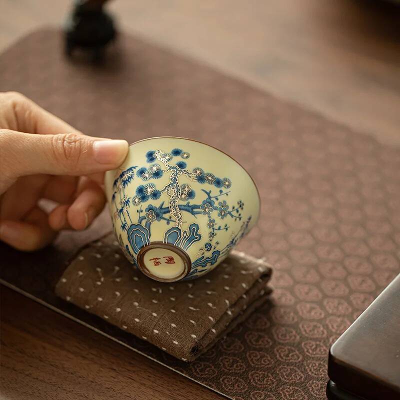 Blau-weiße Teetasse aus Kerami – Celadon Ceramic Cup Bewertung und Preis