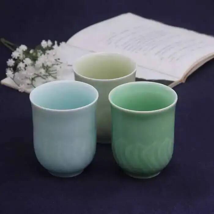 Longquan Celadon handgemachte  – Celadon Ceramic Cup Bewertung und Preis